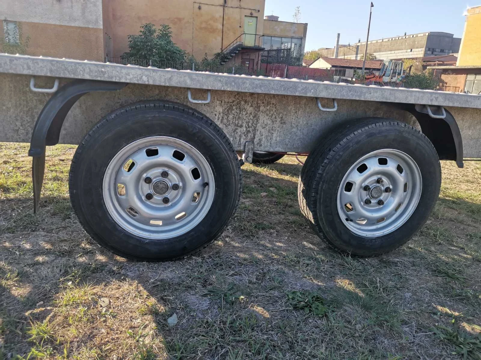 �� ��������� Niewiadow | Mobile.bg � ����������� 5