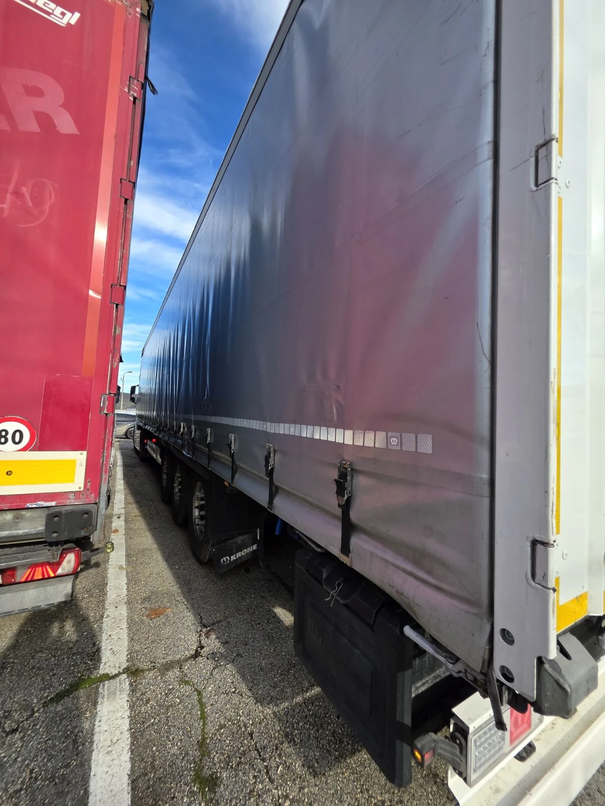 ����������� Krone KRONE Profi Liner - 3�� | Mobile.bg � ����������� 3