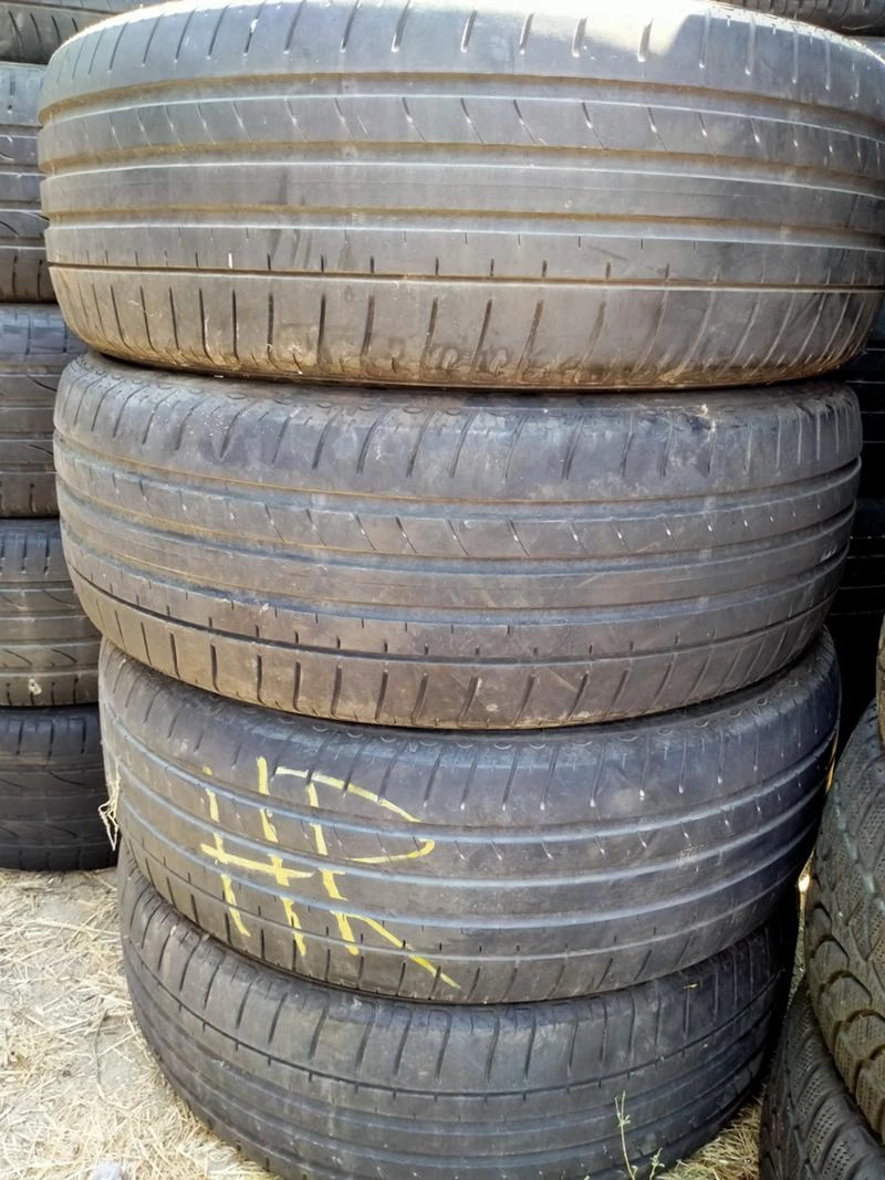 Гуми Летни 235/60R18, снимка 1 - Гуми и джанти - 33600953