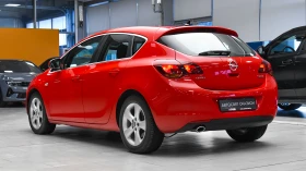 Opel Astra 1.6 Turbo Sport Automatic, снимка 7