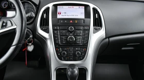 Opel Astra 1.6 Turbo Sport Automatic, снимка 14