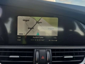 Alfa Romeo Giulia  AWD 2.0 turbo / DISTRONIC / АВТОКРЕДИТ , снимка 11