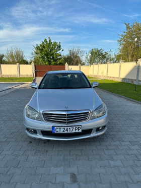 Mercedes-Benz C 220, снимка 1 - Автомобили и джипове - 45382043