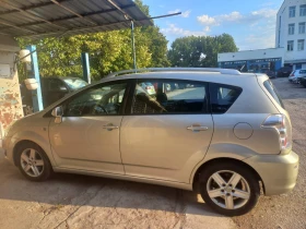 Toyota Corolla verso 2.2, снимка 5