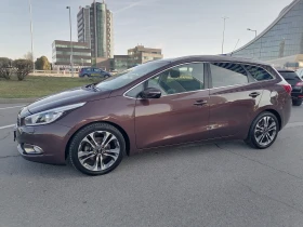 Kia Ceed 1.6i Navi Premium - [9] 