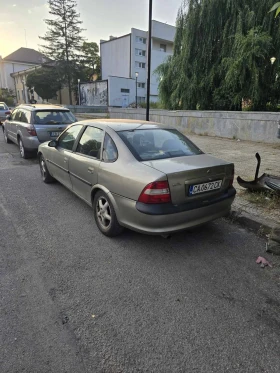 Opel Vectra 1.8i  | Mobile.bg    4