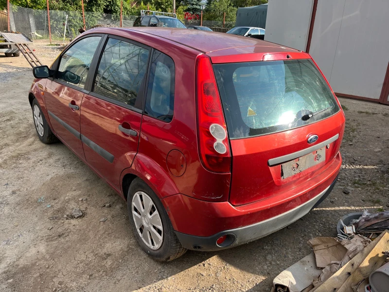 Ford Fiesta, снимка 4 - Автомобили и джипове - 47433764