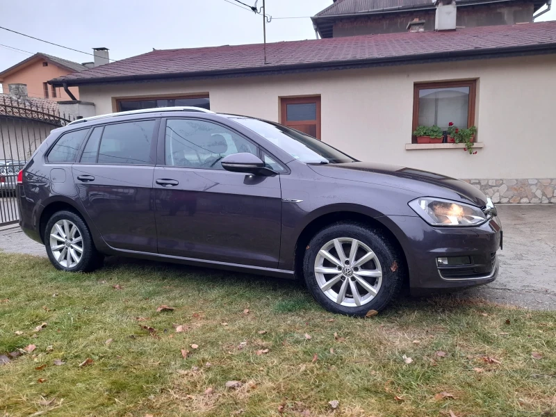 VW Golf, снимка 4 - Автомобили и джипове - 47956657