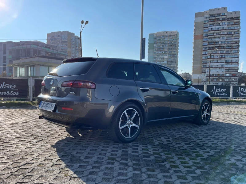 Alfa Romeo 159 sportwagon 1.9 JTDm , снимка 7 - Автомобили и джипове - 48025205