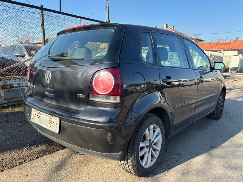 VW Polo TDI, снимка 4 - Автомобили и джипове - 48408588