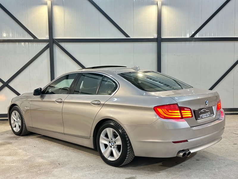 BMW 528 * 3.0* СТАВА НА ГАЗ* ПОДГРЕВ* KEYLESS* , снимка 4 - Автомобили и джипове - 50272085