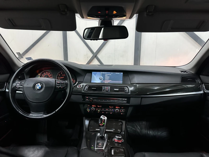 BMW 528 * 3.0* СТАВА НА ГАЗ* ПОДГРЕВ* KEYLESS* , снимка 12 - Автомобили и джипове - 50272085