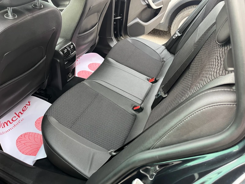 Opel Insignia 2.0 Diesel, снимка 9 - Автомобили и джипове - 51351154