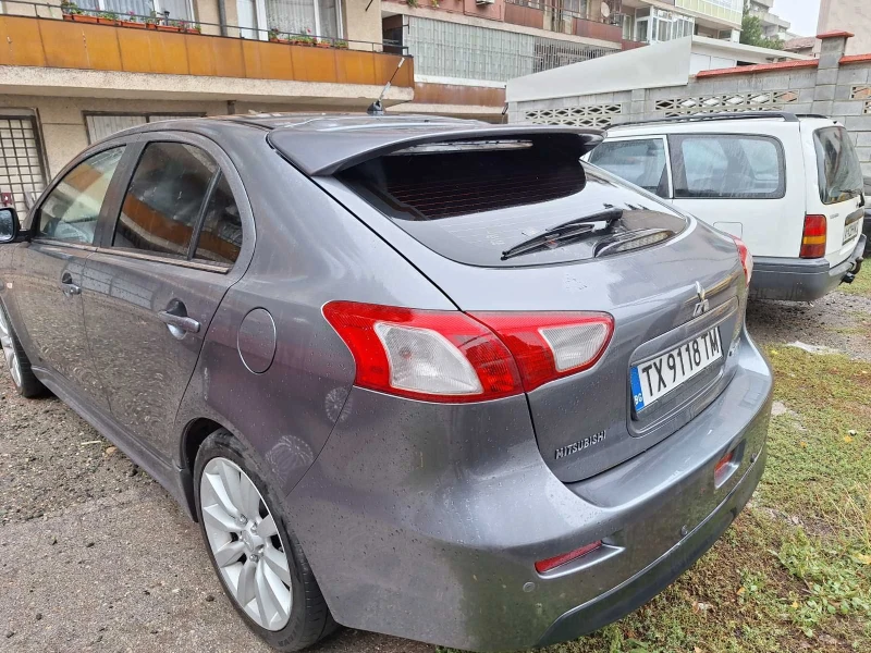 Mitsubishi Lancer 1, 8i, снимка 3 - Автомобили и джипове - 52681466