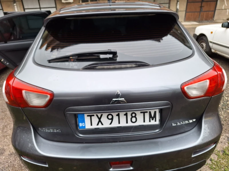 Mitsubishi Lancer 1, 8i, снимка 8 - Автомобили и джипове - 52681466