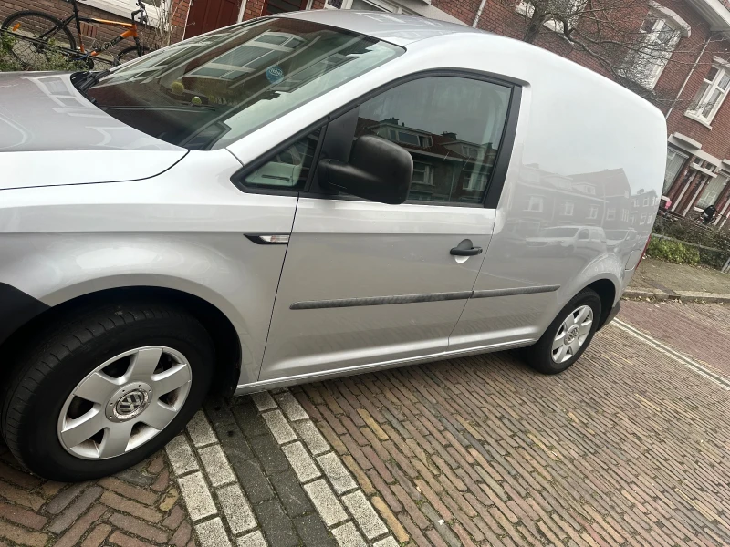 VW Caddy, снимка 3 - Автомобили и джипове - 52592966