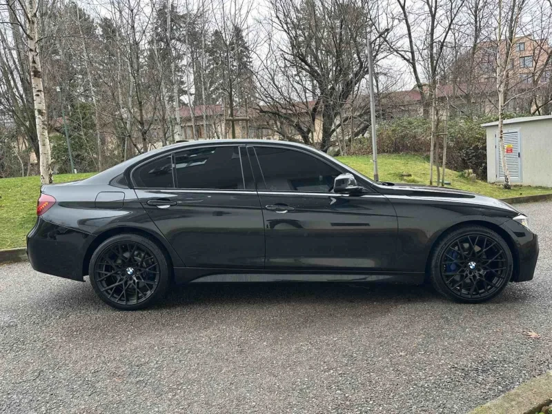 BMW 340 XI / ПОДГРЕВ / КАМЕРА / KEYLESS , снимка 8 - Автомобили и джипове - 52671310