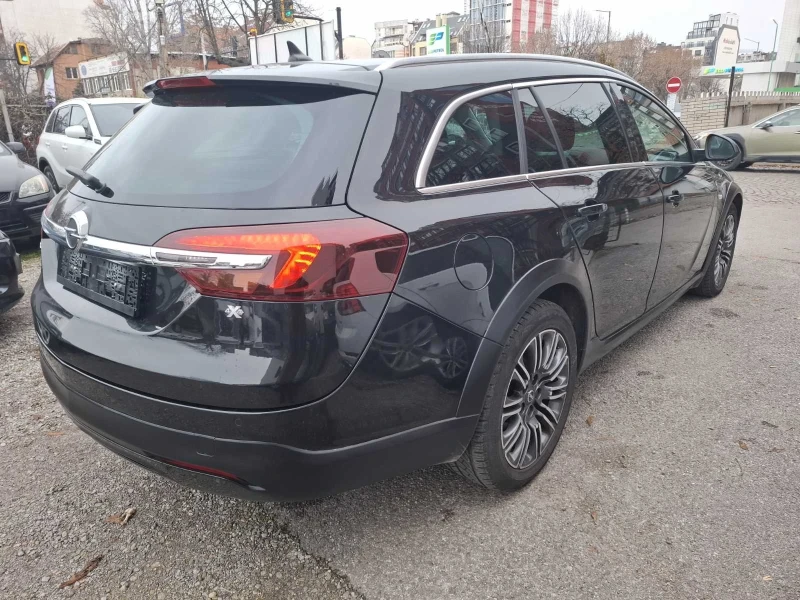 Opel Insignia 2.0 CDTI 4X4, снимка 5 - Автомобили и джипове - 53002086