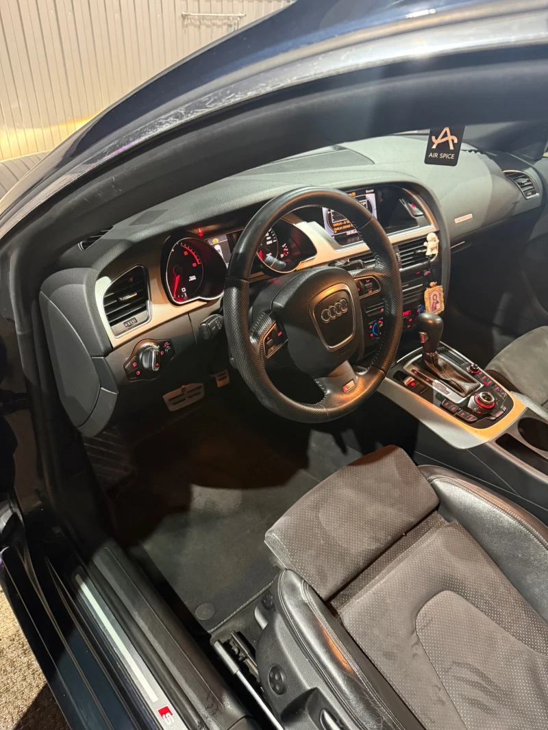 Audi A5 3xS line , снимка 11 - Автомобили и джипове - 53060301