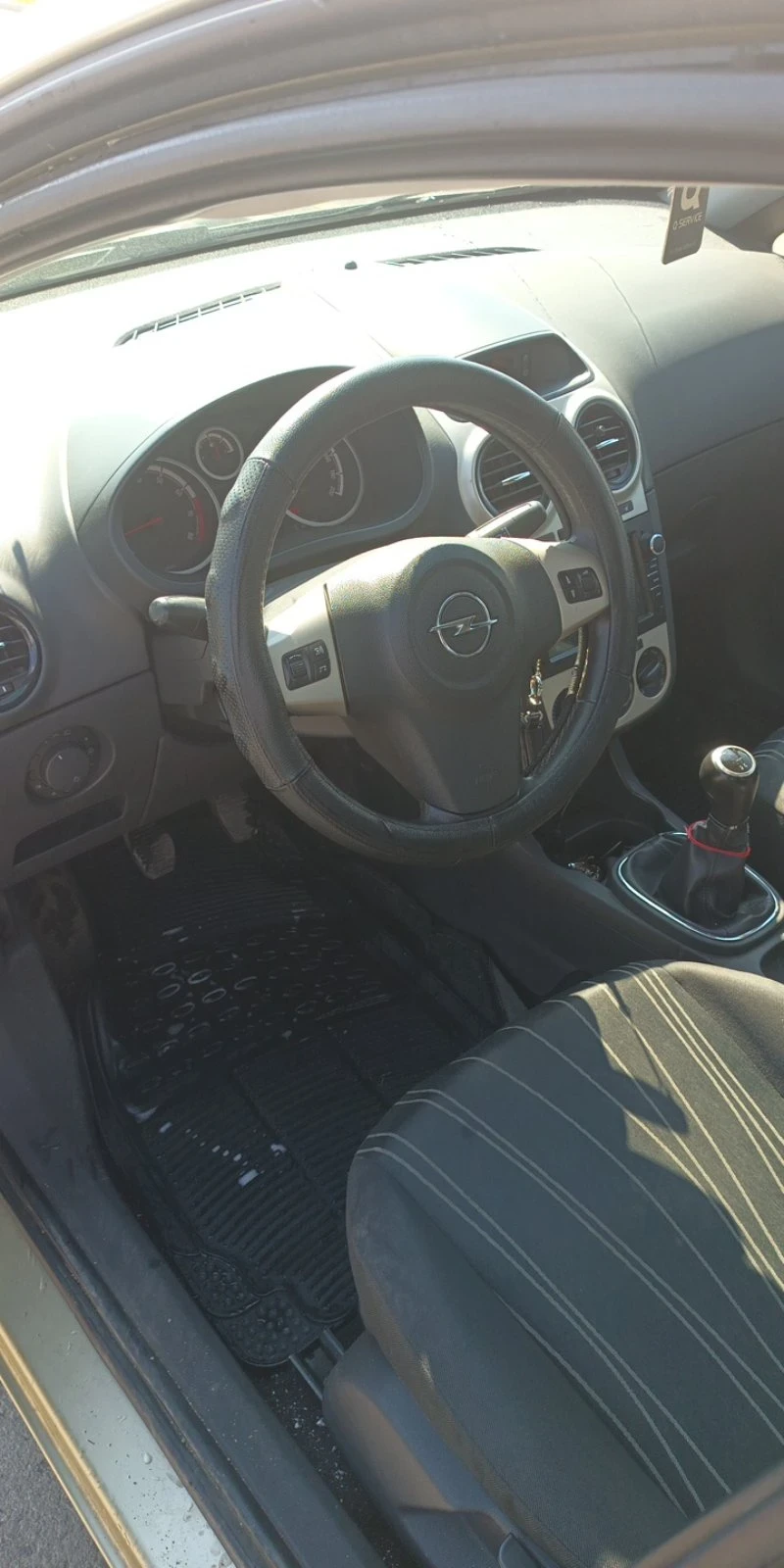 Opel Corsa, снимка 10 - Автомобили и джипове - 54171801