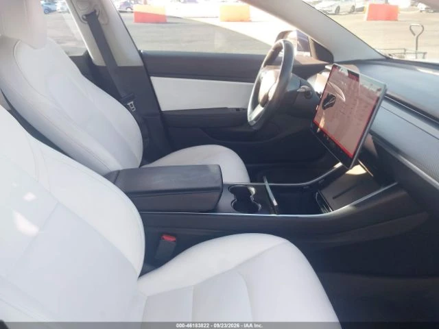 Tesla Model 3 * LONG-RANGE* PERFORMANCE* DUAL* , снимка 8 - Автомобили и джипове - 56325938