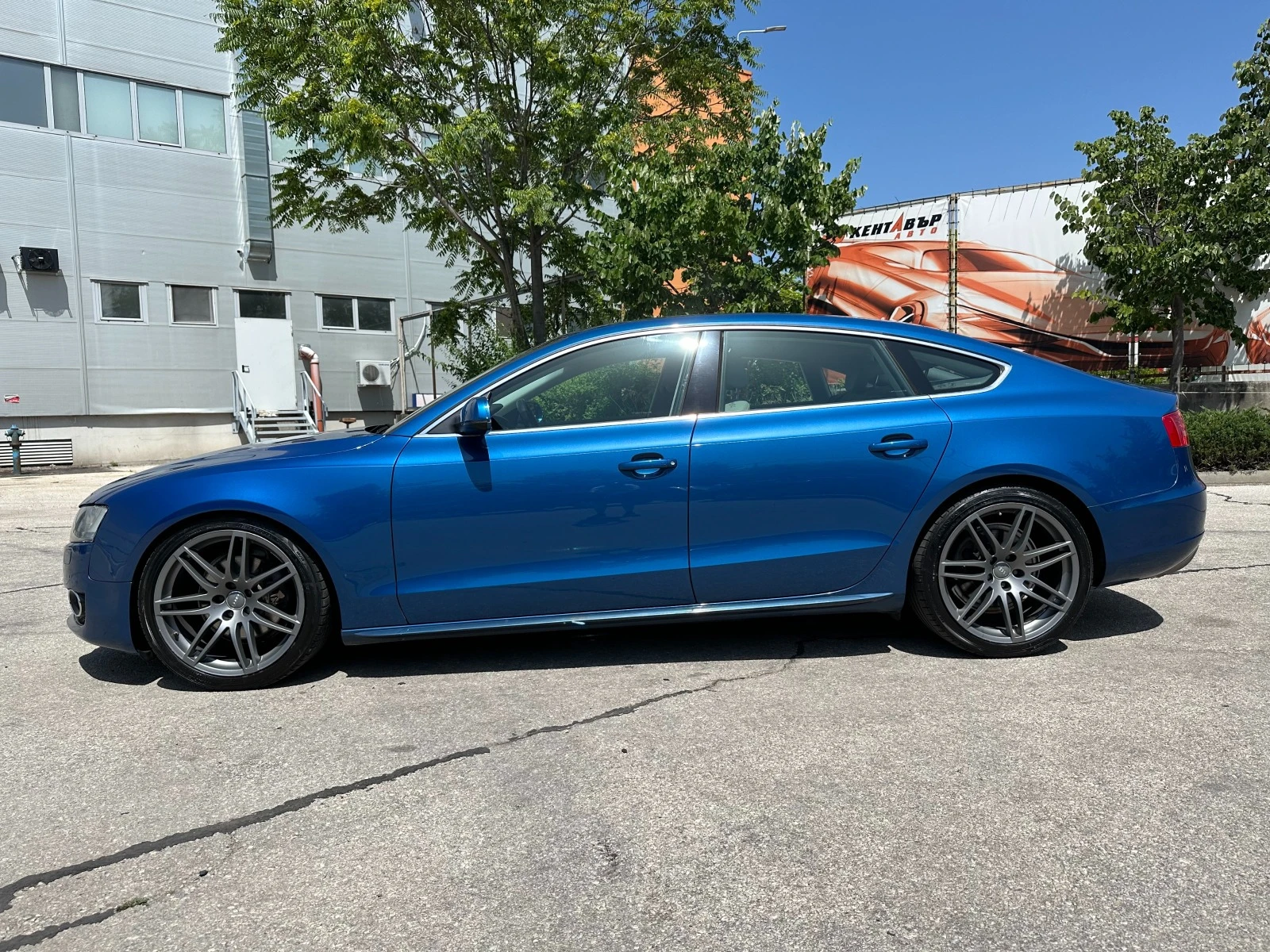 Audi A5 2.0i 180кс Sportback - изображение 2