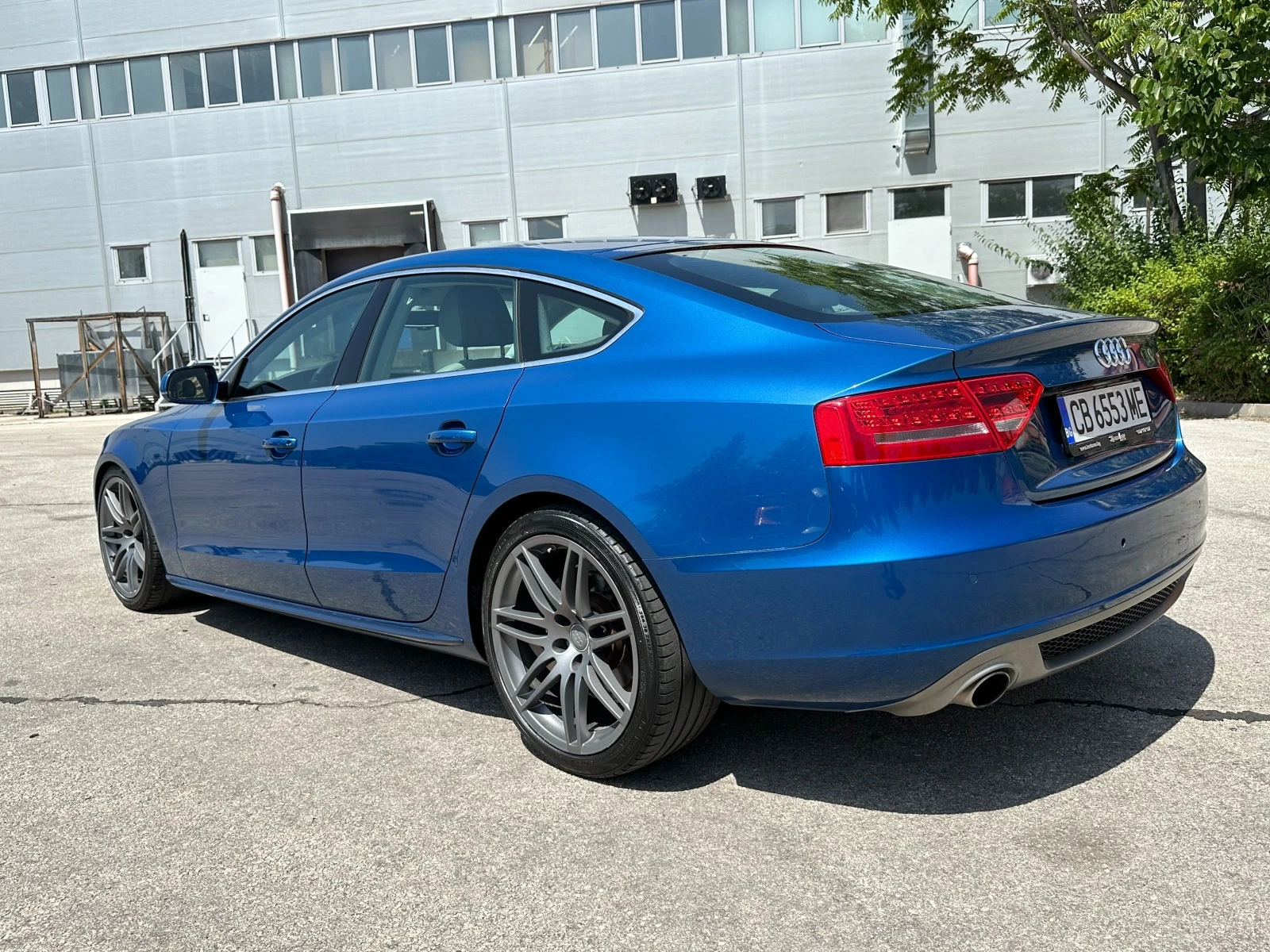 Audi A5 2.0i 180кс Sportback - изображение 3