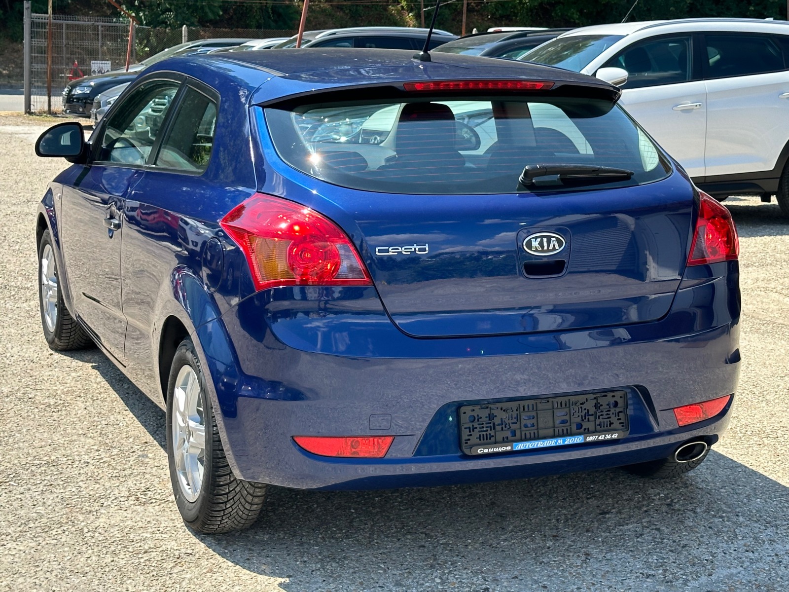 Kia Ceed 1.4BENZIN* TOP* 86000KM - изображение 6