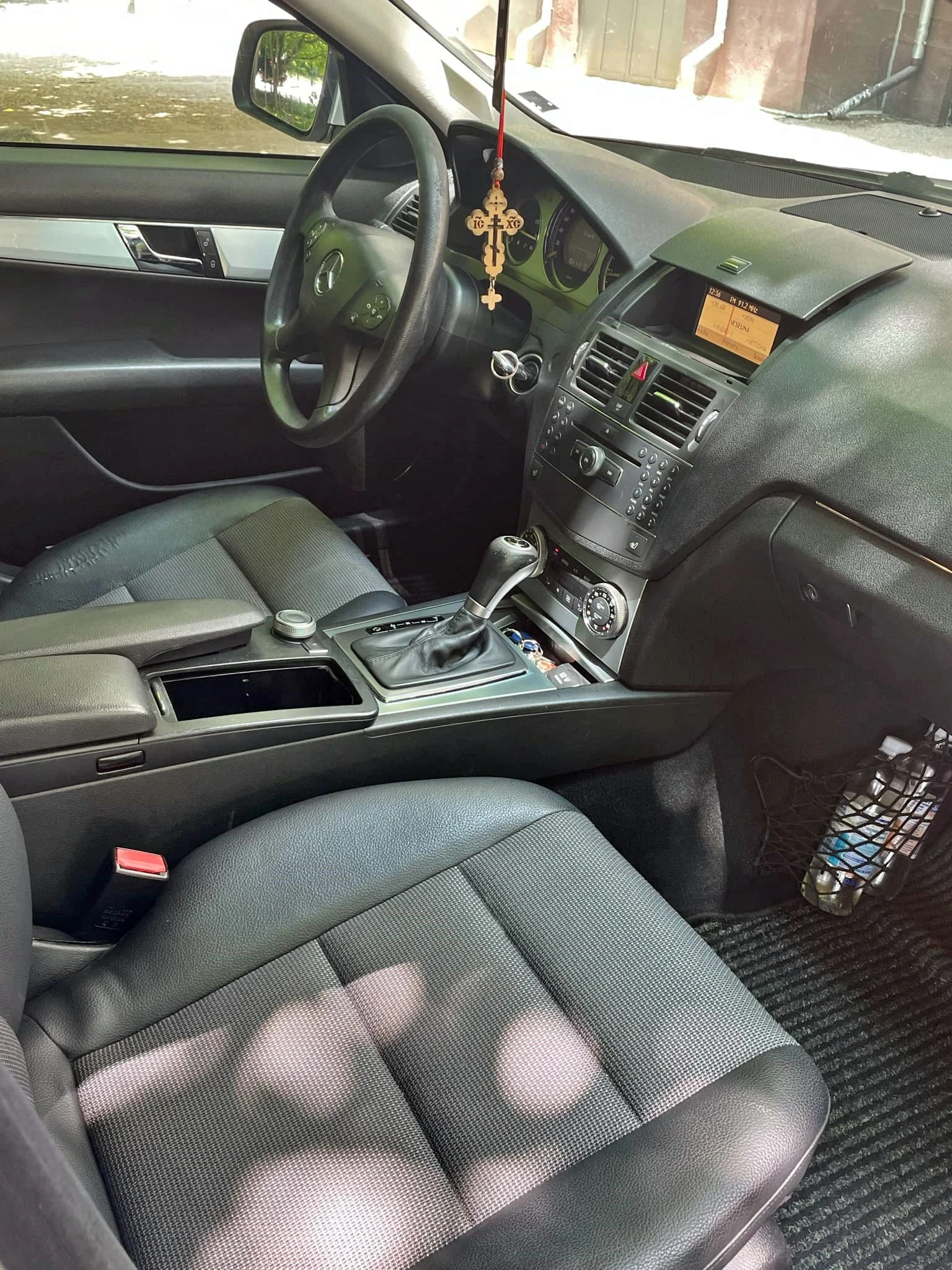 Mercedes-Benz C 220 2.2 - изображение 8