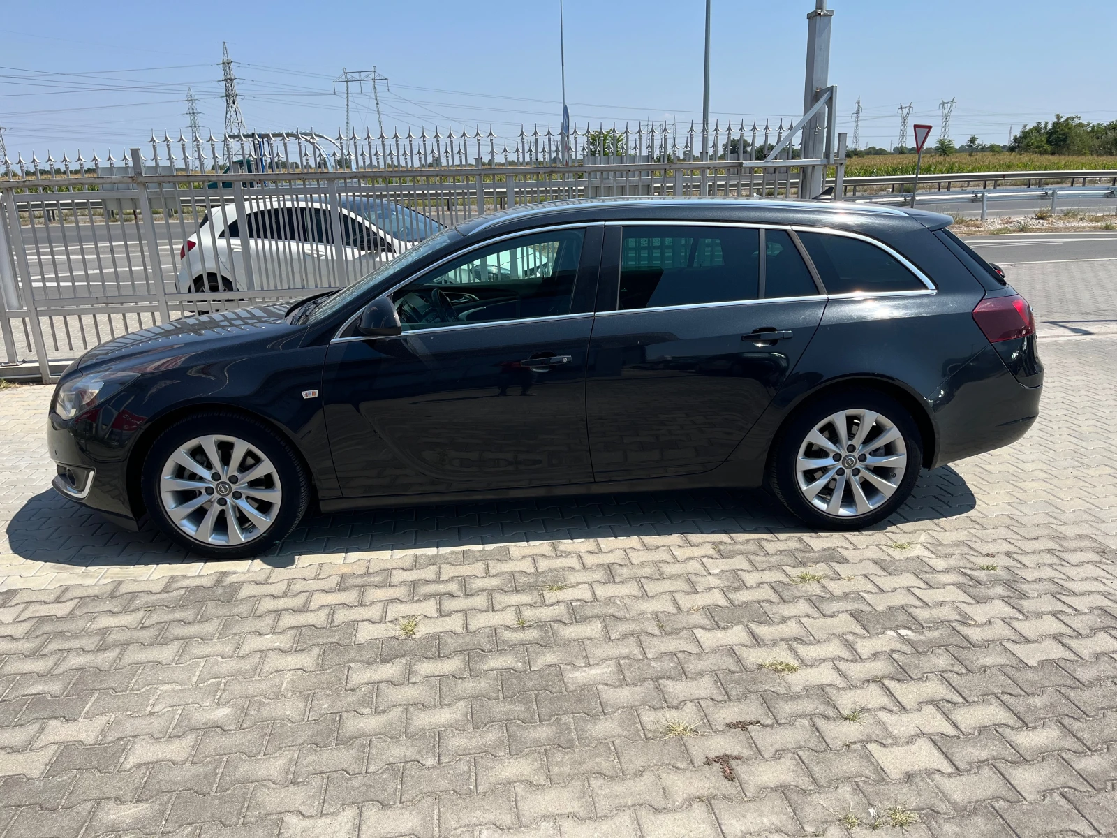 Opel Insignia 2.0 Diesel - изображение 3