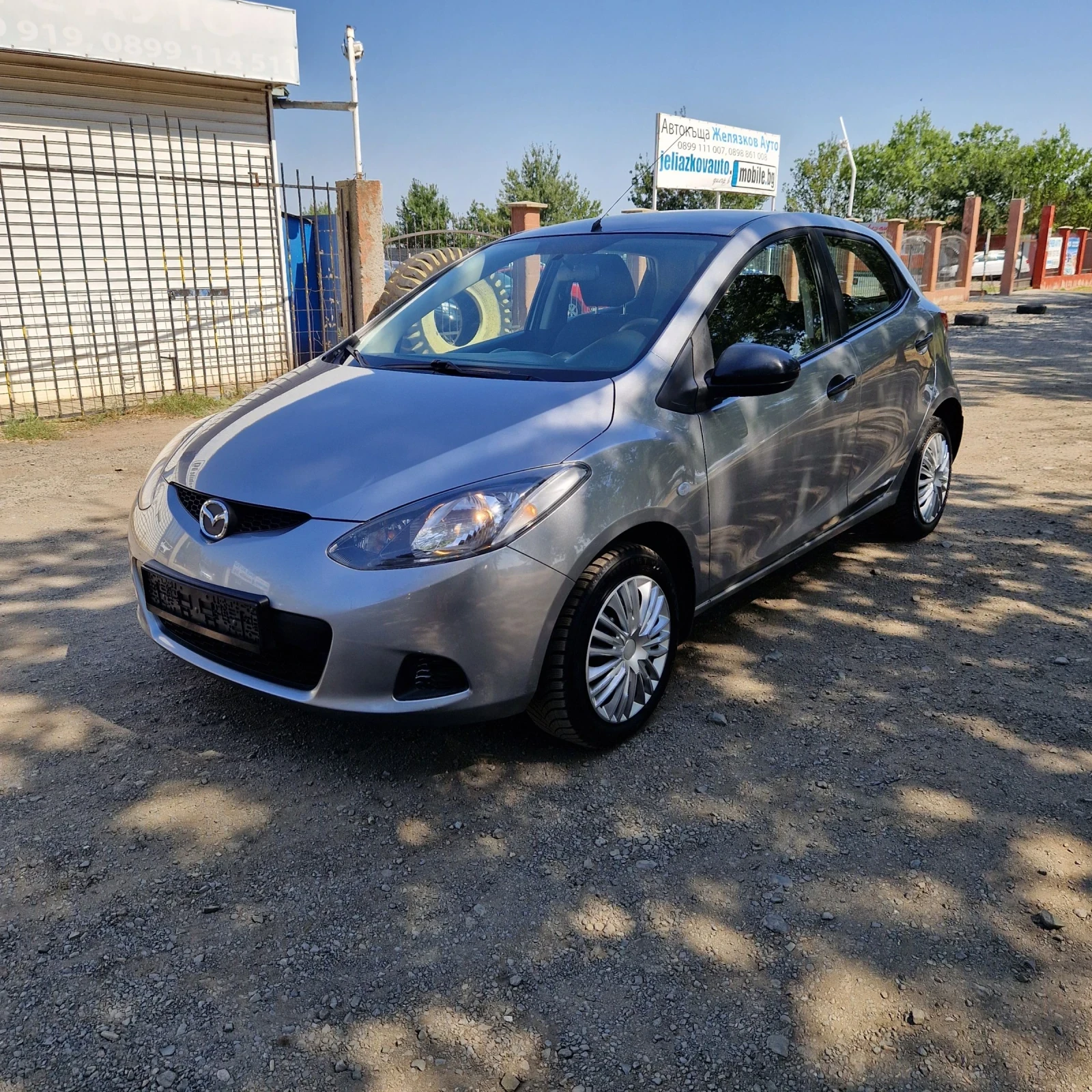 Mazda 2 1.4 HDI - изображение 3