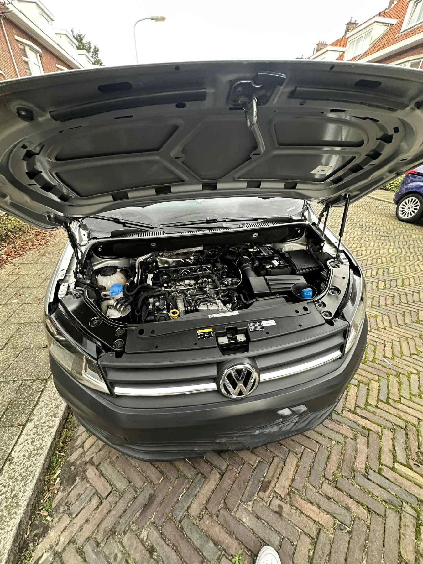 VW Caddy  - изображение 8