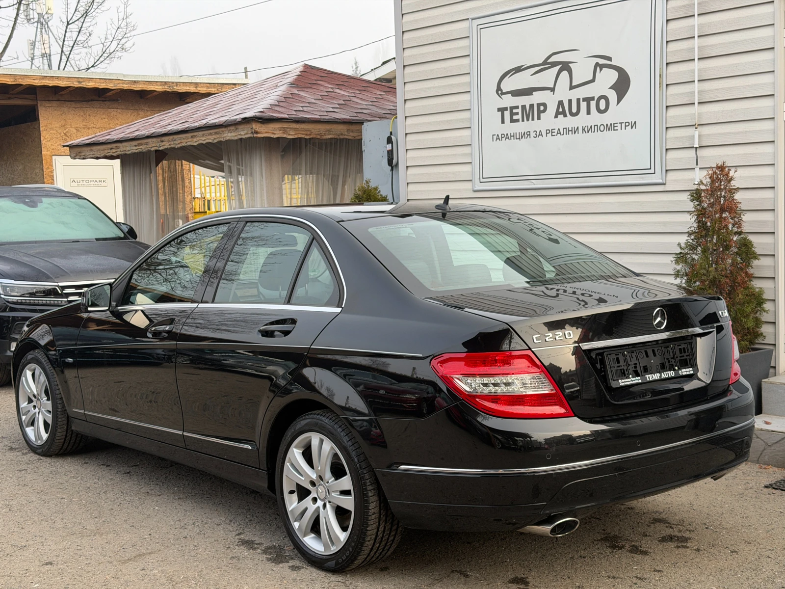 Mercedes-Benz C 220 CDI* ПЪЛНА СЕРВИЗНА ИСТОРИЯ В МЕРЦЕДЕС - изображение 5