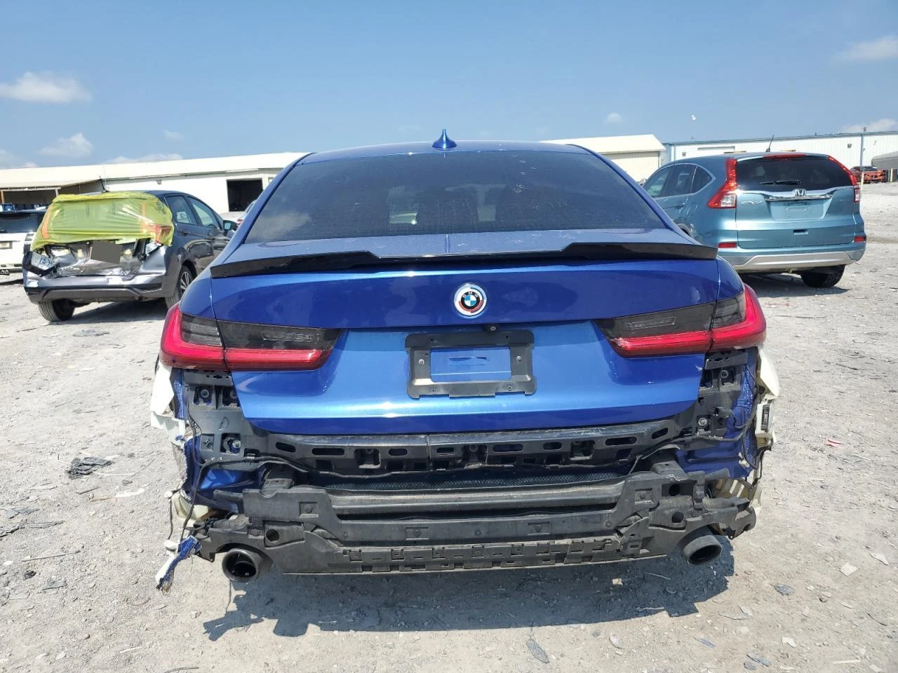 BMW 330 XDRIVE M PACK SHADOWLINE - изображение 5