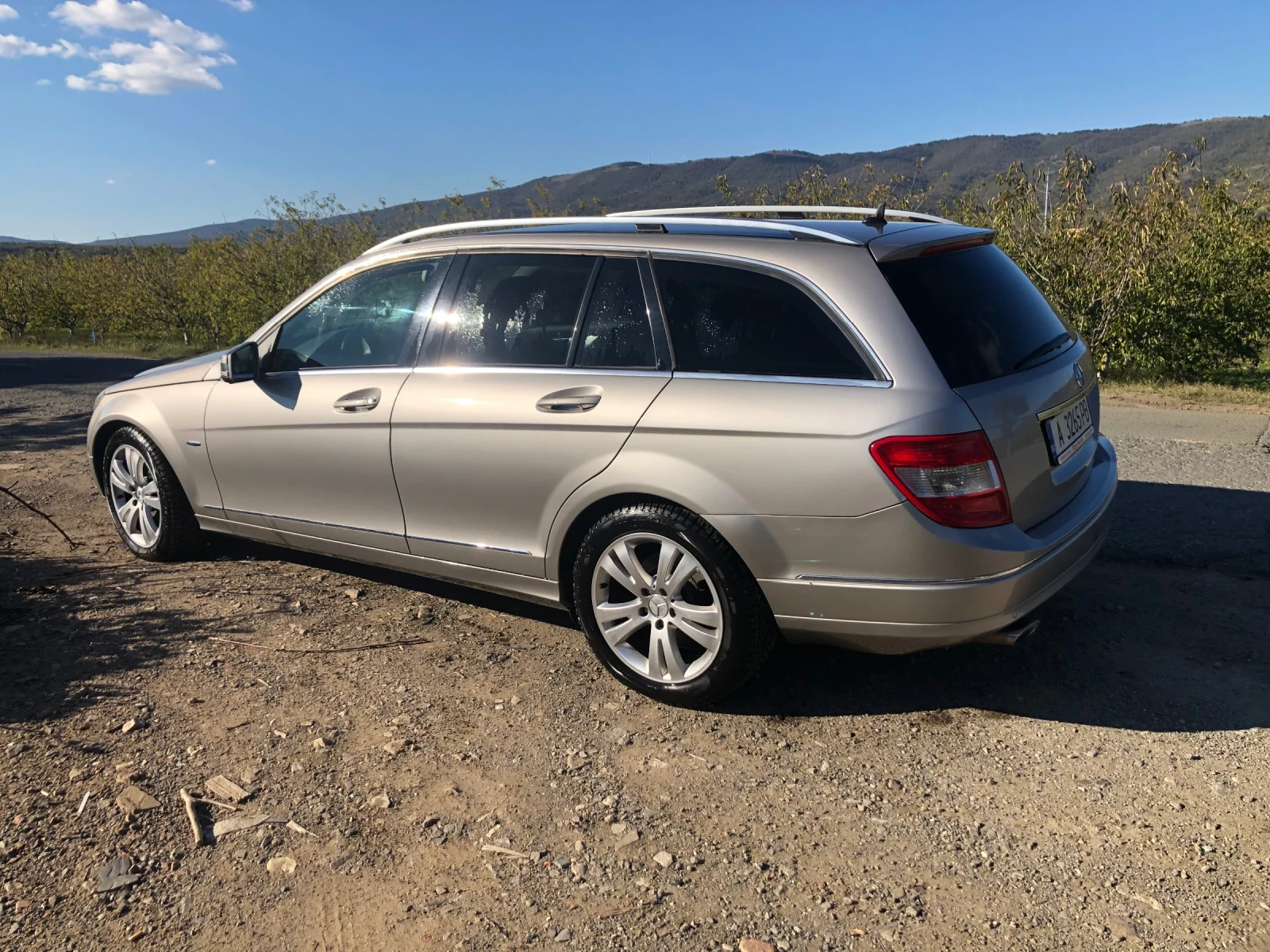 Mercedes-Benz C 220  - изображение 2