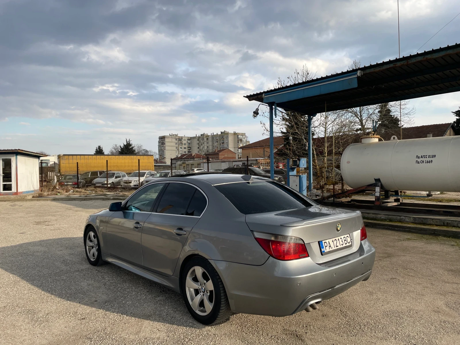 BMW 530, снимка 6 - Автомобили и джипове - 53727175