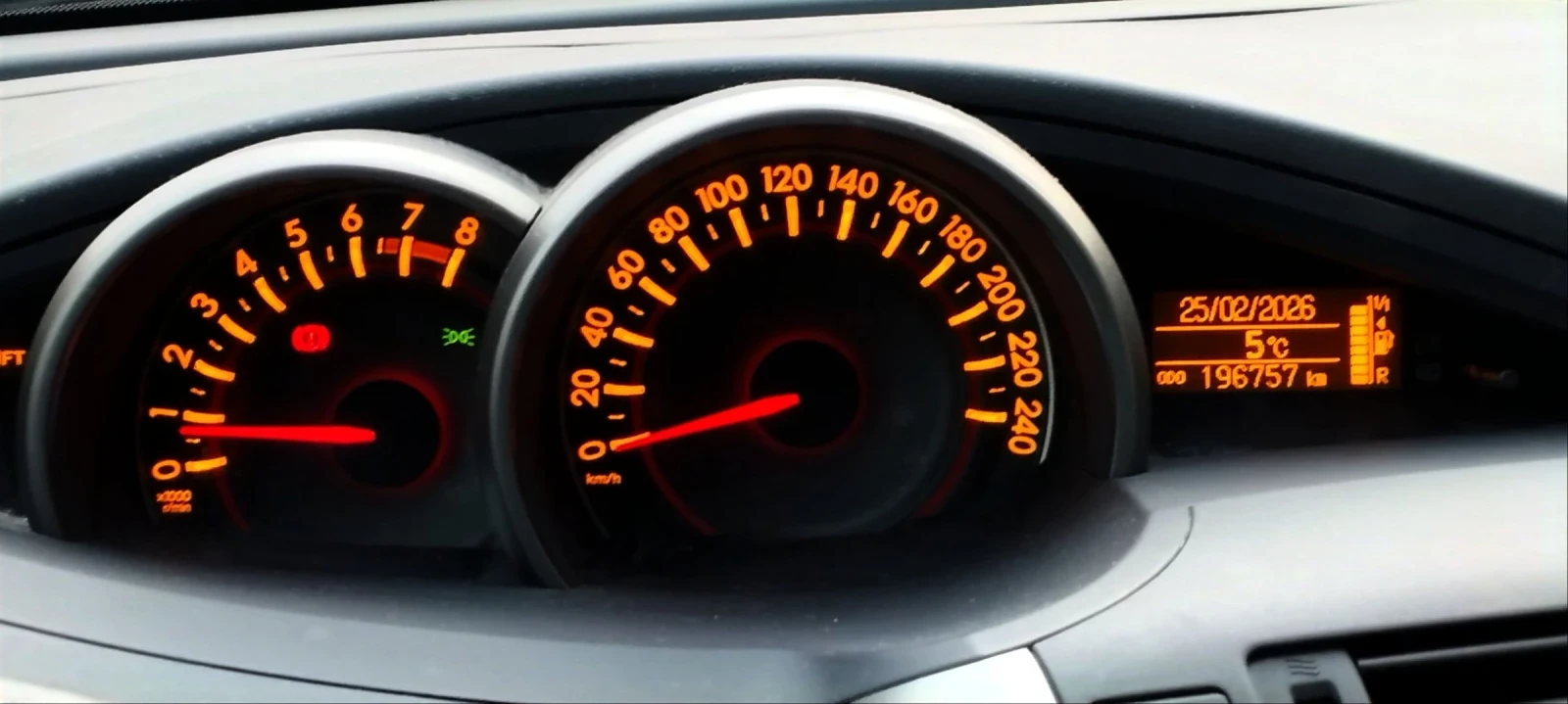 Toyota Verso, снимка 16 - Автомобили и джипове - 53928867