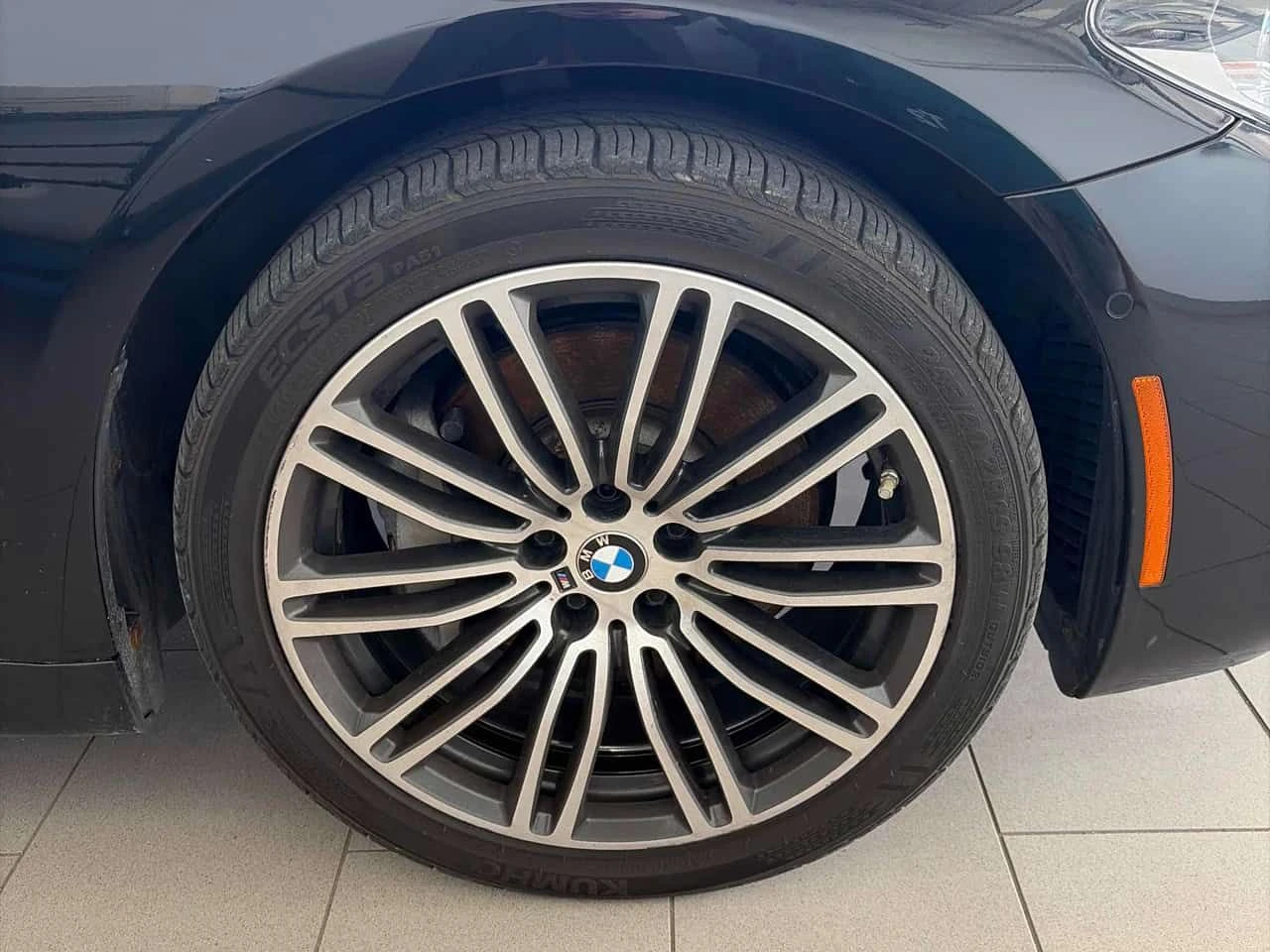 BMW 530 530i xDrive  CARFAX, снимка 7 - Автомобили и джипове - 54172242