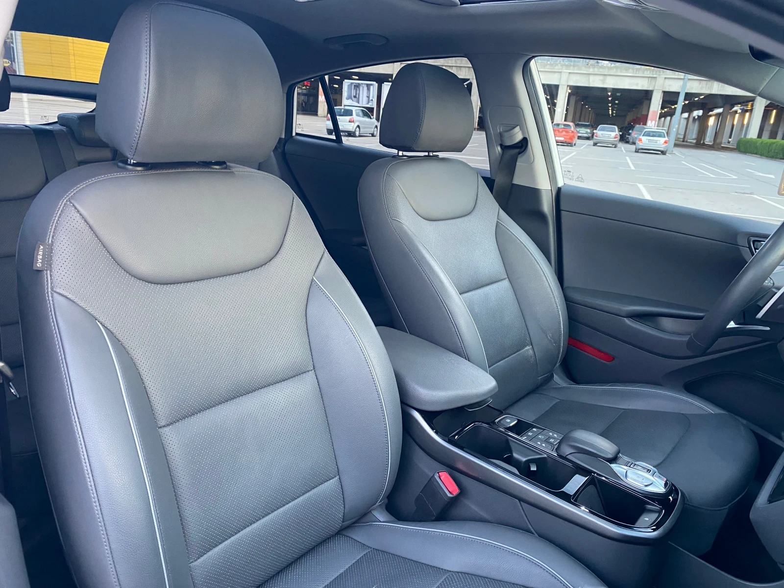 Hyundai Ioniq Термопомпа_Facelift, снимка 11 - Автомобили и джипове - 54251452