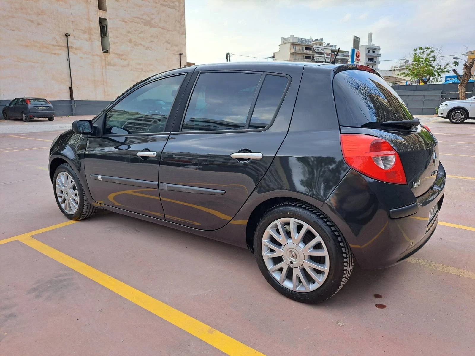 Renault Clio 1.2i - LPG 101hp Euro 4, снимка 4 - Автомобили и джипове - 54286224