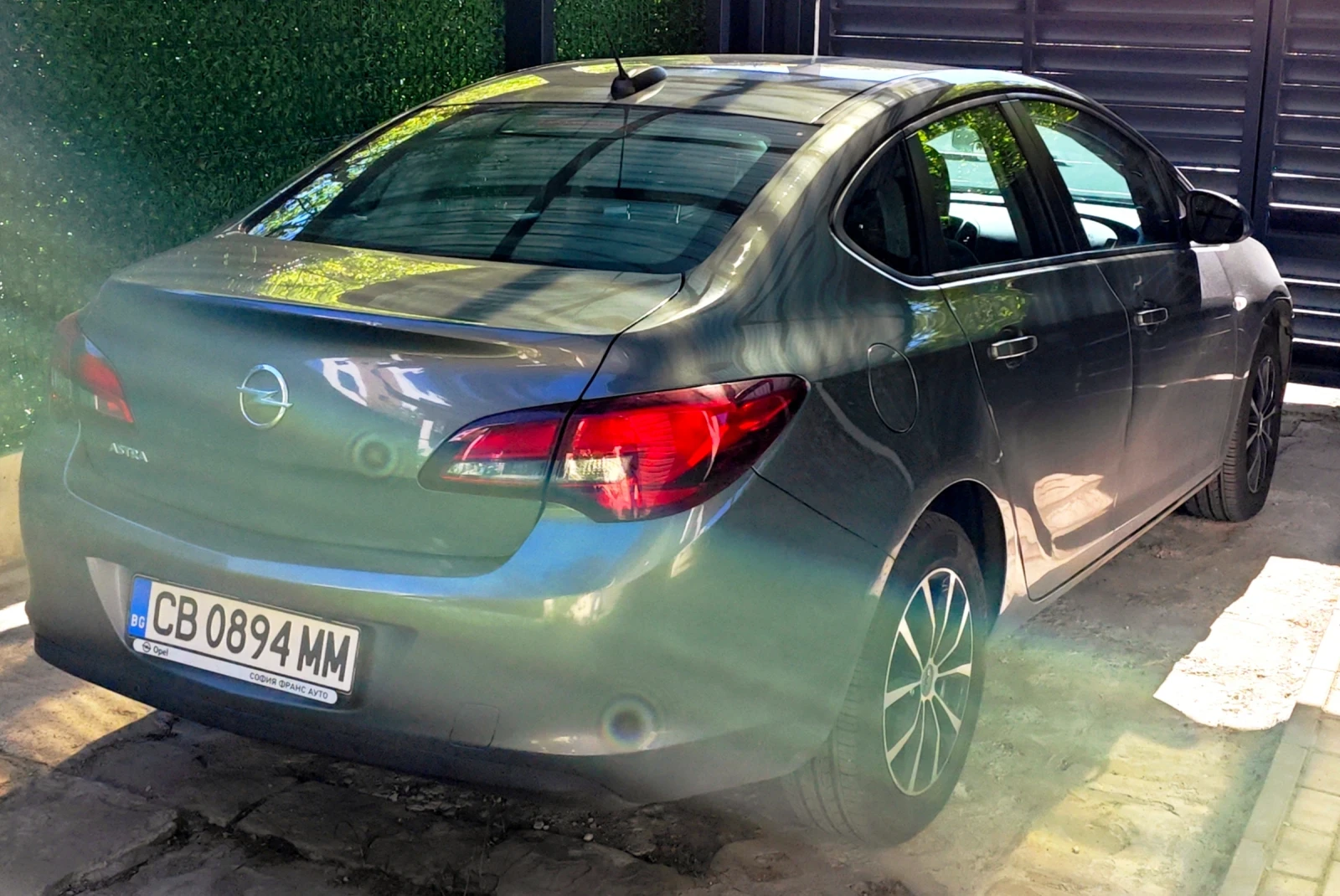 Opel Astra J, 1.6 бензин, снимка 5 - Автомобили и джипове - 54479146