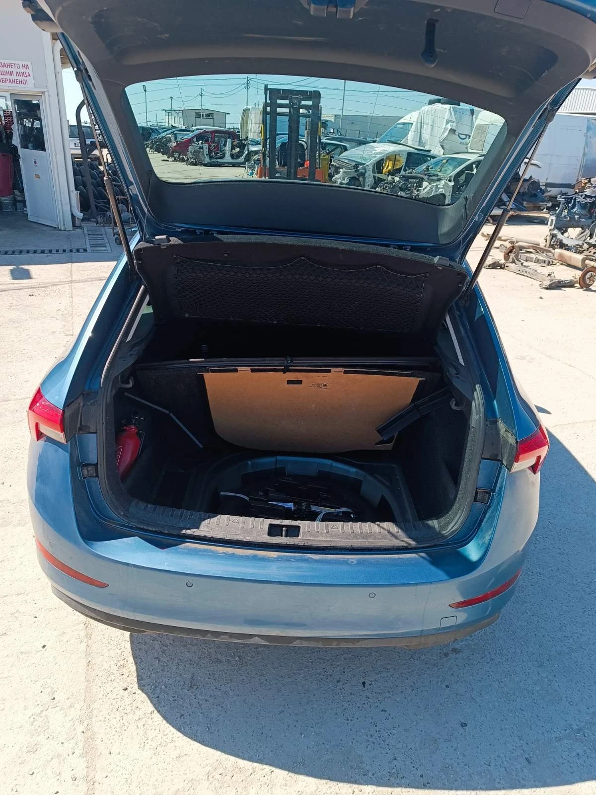 Skoda Scala 1.0TSI  DKR, снимка 3 - Автомобили и джипове - 54571601