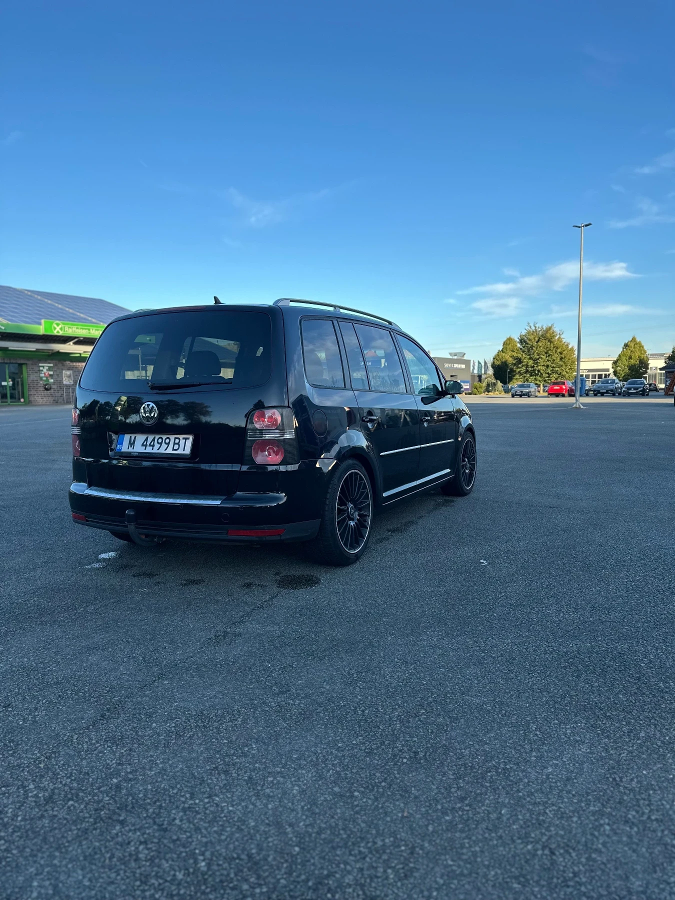 VW Touran, снимка 13 - Автомобили и джипове - 54858539