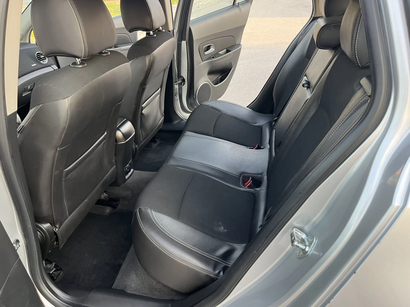 Chevrolet Cruze 2.0TDI 163кс EU 5 АВТОМАТ КЛИМАТРОНИК АВТОПИЛОТ  , снимка 9 - Автомобили и джипове - 55076463