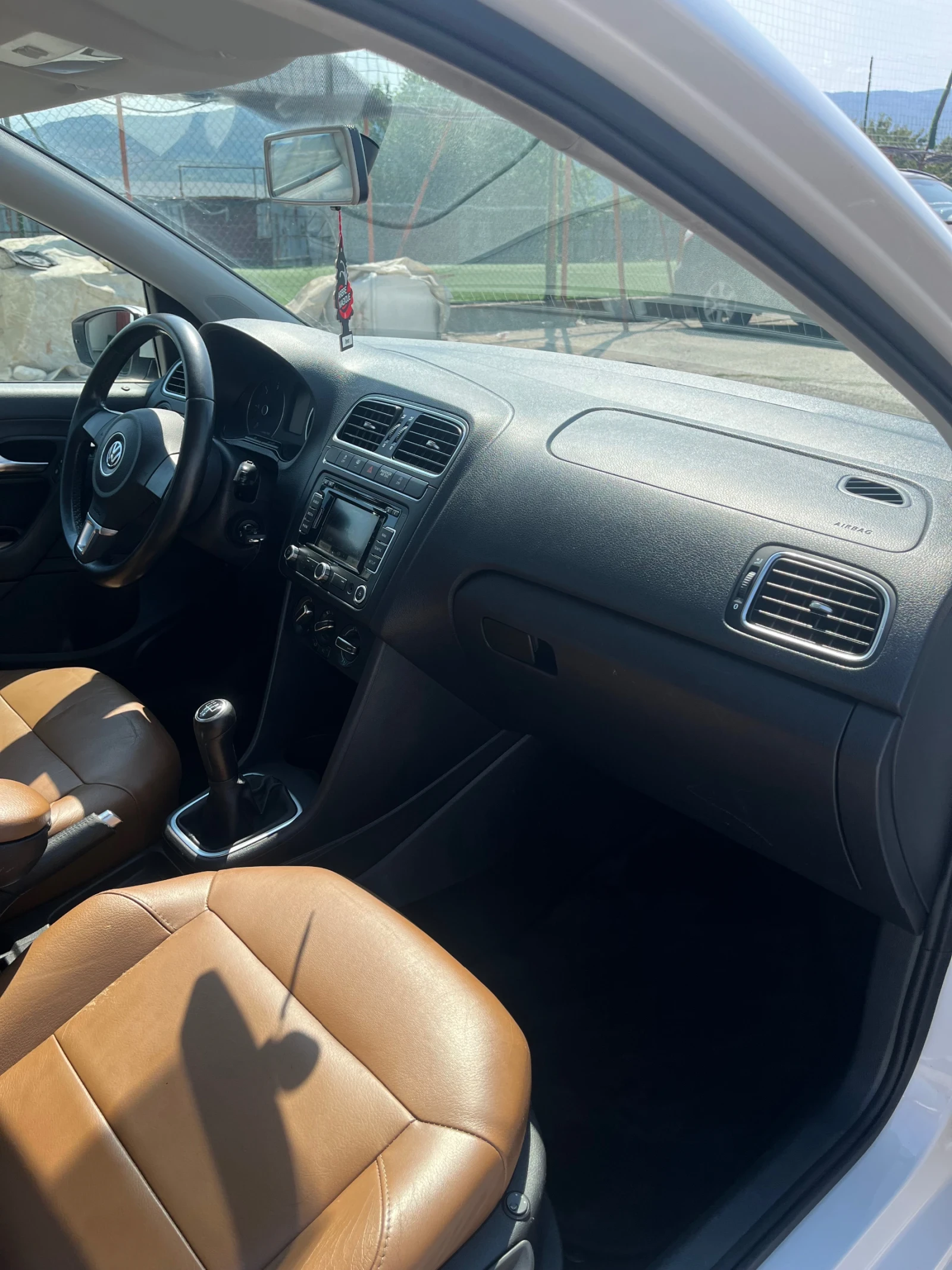 VW Polo 1.2, снимка 11 - Автомобили и джипове - 55710838