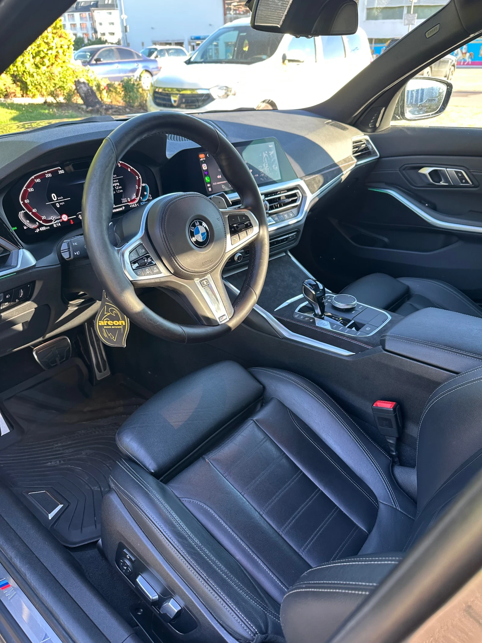 BMW 330 330e, снимка 12 - Автомобили и джипове - 55981856