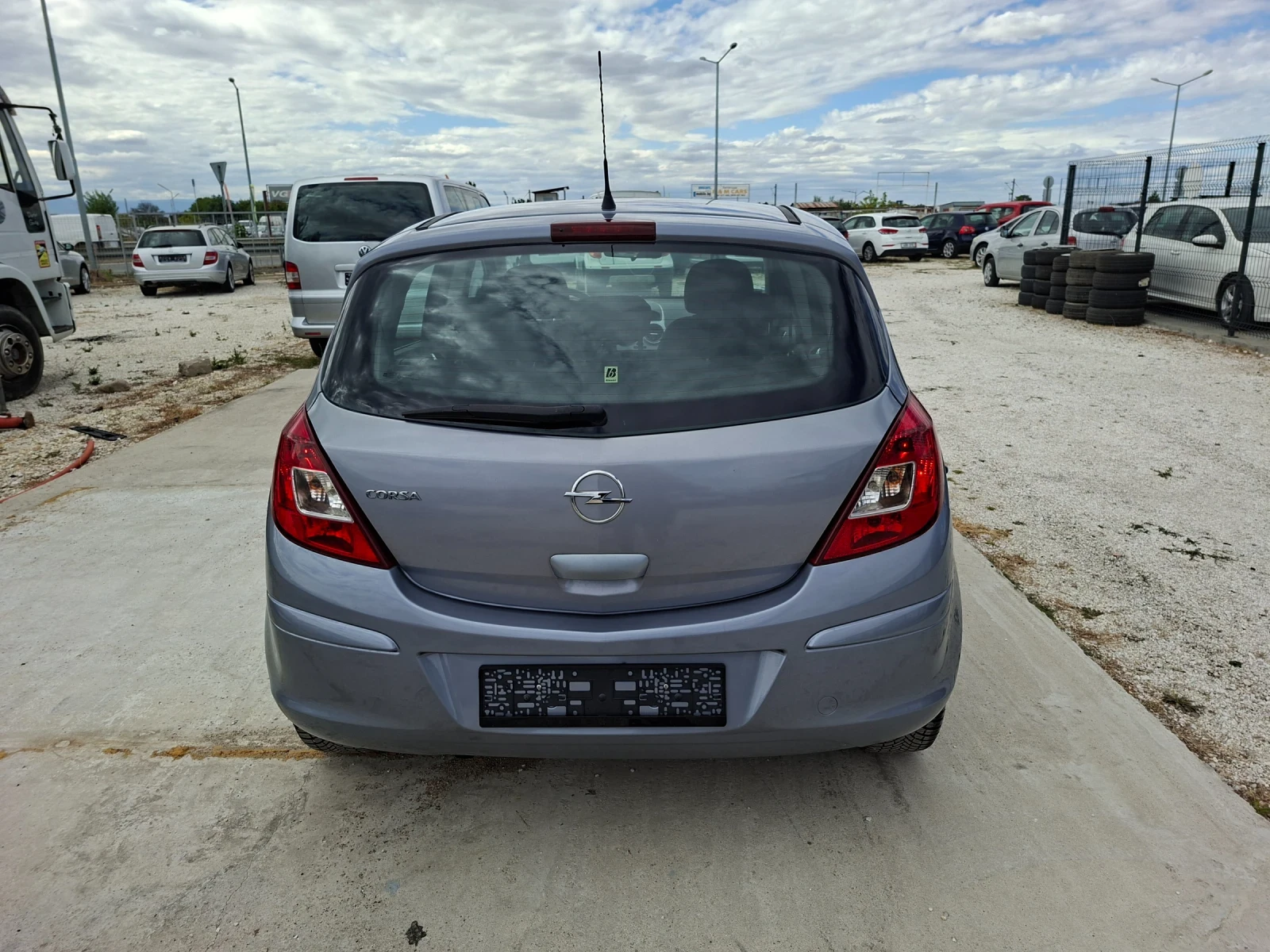 Opel Corsa 1.2i/80k.c, снимка 8 - Автомобили и джипове - 56178868