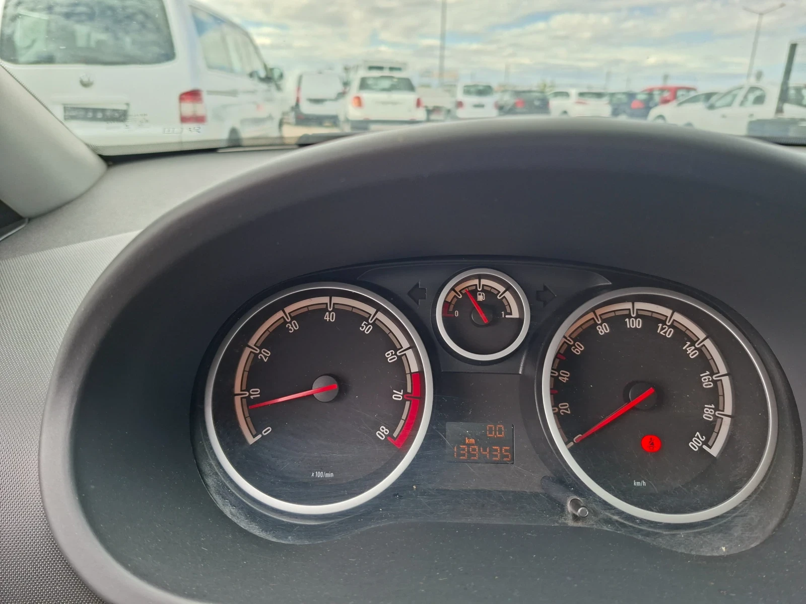 Opel Corsa 1.2i/80k.c, снимка 2 - Автомобили и джипове - 56178868