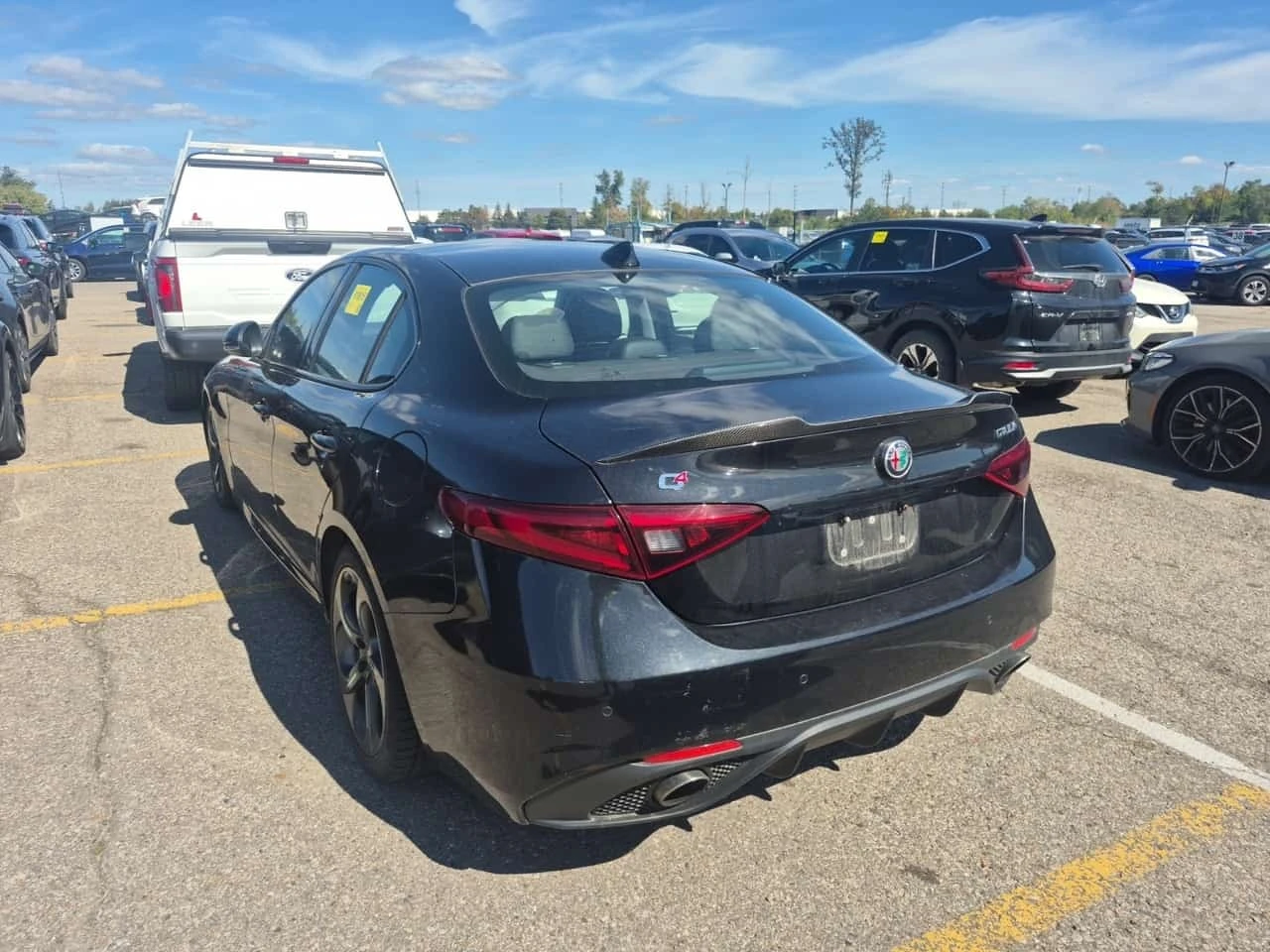 Alfa Romeo Giulia  AWD 2.0 turbo / DISTRONIC / АВТОКРЕДИТ , снимка 5 - Автомобили и джипове - 56310015