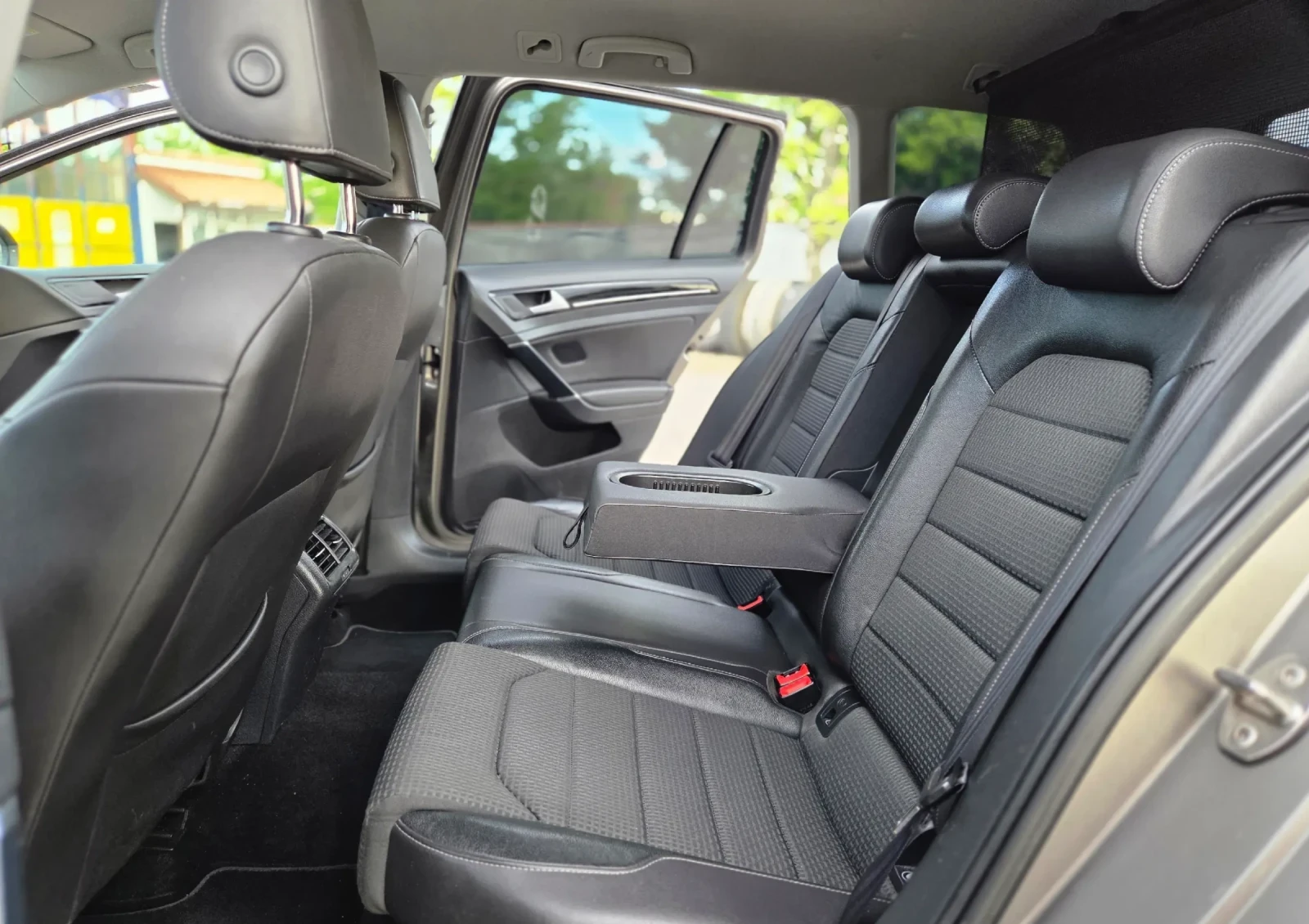 VW Golf 2.0 TD?   150кс, снимка 9 - Автомобили и джипове - 56629403